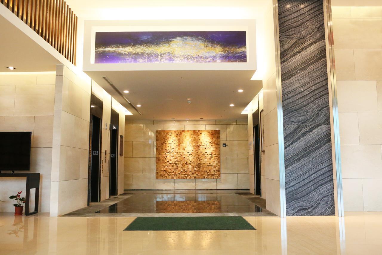 Naruwan Galaxy Hotel Taitung Exterior foto