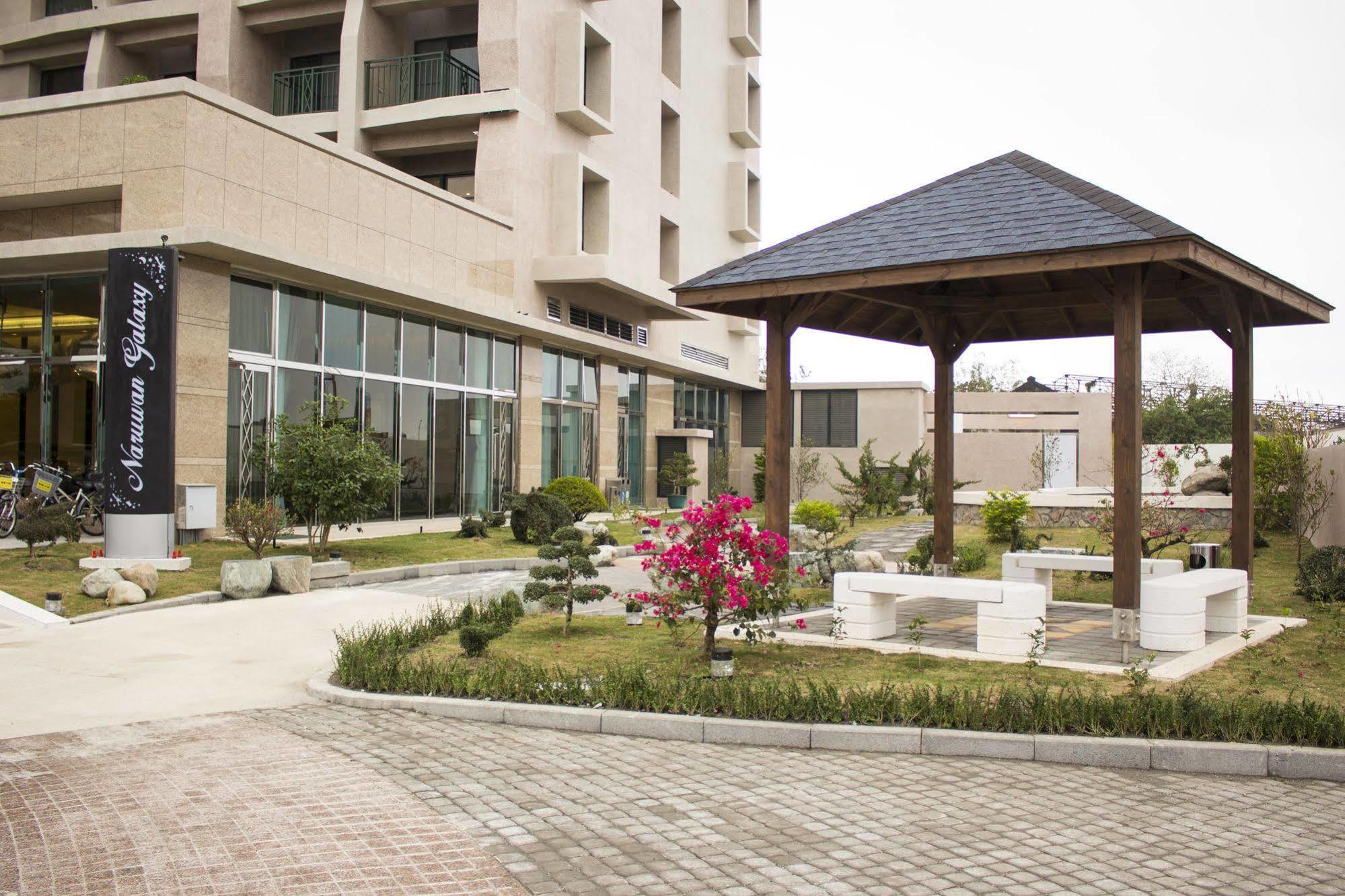 Naruwan Galaxy Hotel Taitung Exterior foto