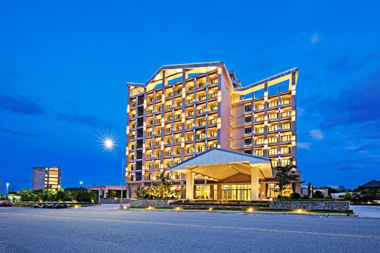 Naruwan Galaxy Hotel Taitung Exterior foto